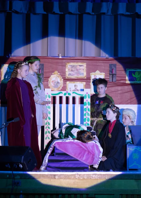 Students from St. Patrick Catholic School in Erinsville perform in Frozen KIDS the musical.