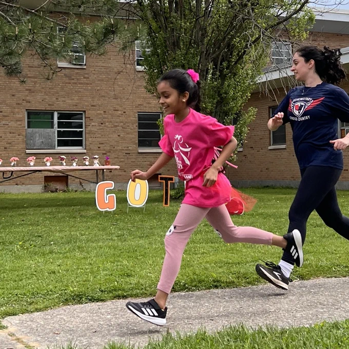 Girls on the run practice run at Keane