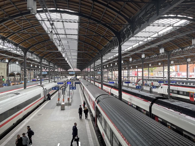 Picture of the Basel SBB train station