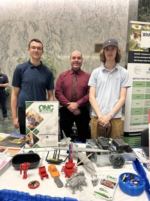 Students and instructor at expo