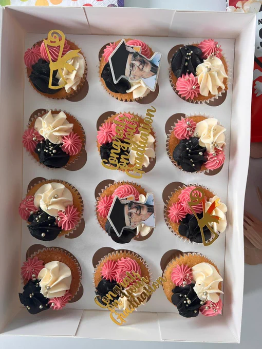 Cupcakes with Carl Rogers on them