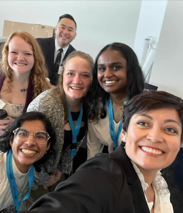 Large group of TTUHSC emergency medicine residents takes a selfie.