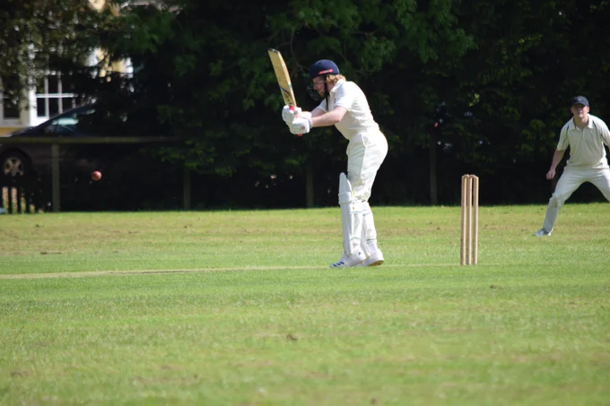 Freddie hits the ball