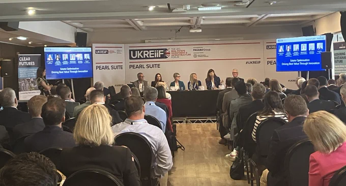Great turnout at this morning’s Estates Optimisation panel discussion UKREiiF chaired by Charlotte Cordingley, CEO, Clear Futures. The session addressed the environments that need to be created for people to live and work in, particularly post covid, and the responsibility and creativity needed to make the most of opportunities.

Delegates heard first-hand about innovative regeneration projects that are successfully creating place and delivering real change from #Sheffield, #Darlington, #Birmingham, #Durham, #PortGordon to across the Atlantic in #NewYorkCity.

Thanks to the panel Melissa Román Burch, COO, New York City Economic Development Corporation; Ronan O'Hara, CEO, Crown Estate Scotland; Lisa Commane, COO, Government Property Agency; Sean McClean, Director of Regeneration & Development, Sheffield City Council; and Amy Harhoff, Corporate Director Regeneration, Economy and Growth, Durham County Council.

#infrastructure #sustainability #realestate #property #sustainability #place