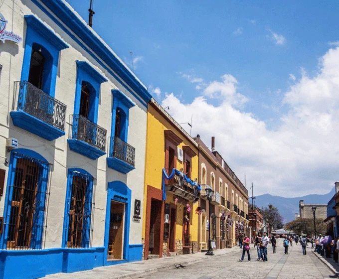During an upcoming five-week trip to Oaxaca, Mexico, UTSA students will attend classes at the Universidad Autónoma de Benito Juarez de Oaxaca and participate in community-engaged learning programs.