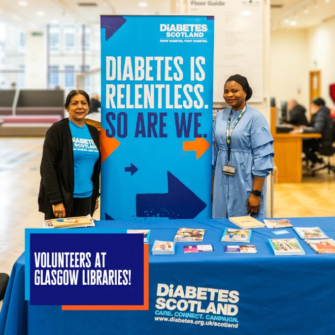 volunteers at glasgow libraries 