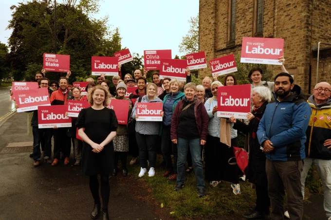 Photograph of Olivia Blake with Labour canvassers 