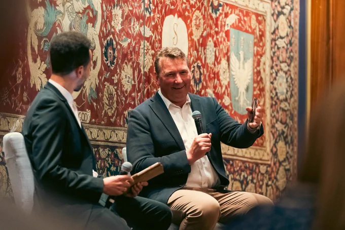 SportsAid welcomed the charity’s partners and guests to Girdlers’ Hall in London last week for a discussion about the evolving definition of success within high-performance sport!
 
Beyond The Podium, supported by the Girdlers' Company, explored the importance of self-fulfilment for athletes, understanding their identity beyond the quest for medals, caring for their mental health and how they develop the resilience to overcome setbacks. There was also an emphasis on crossover learnings from sport to business with an insight into the wellbeing support in place for athletes ahead of the highly-anticipated Paris 2024 Olympic and Paralympic Games.