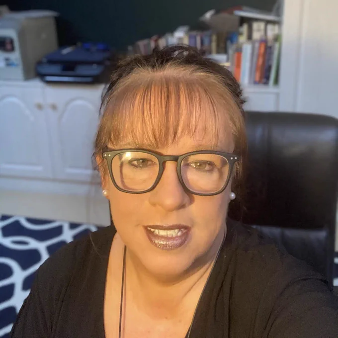 Prof Caroline McMullan