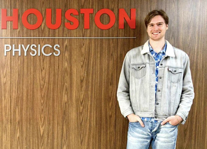 UH physics Ph.D. student Caleb Broodo has been selected by the @ENERGY Office of Science for its Graduate Student Research Program.