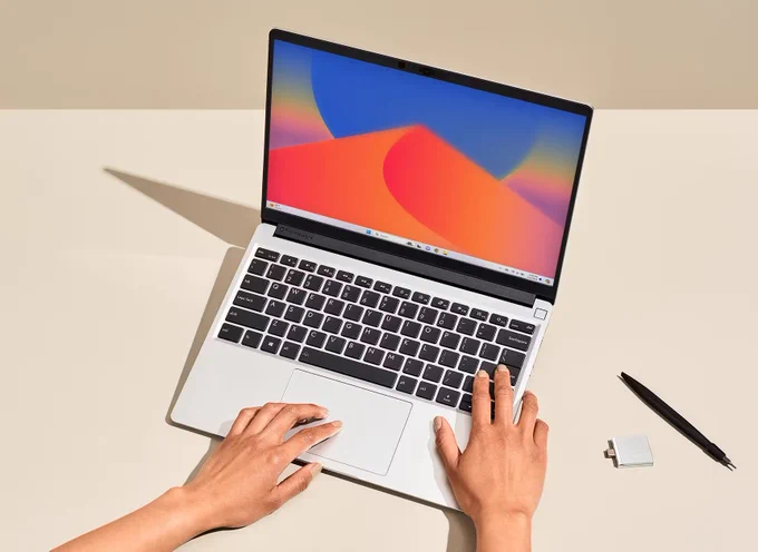 Framework Laptop 13 (Intel Core Ultra Series 1)