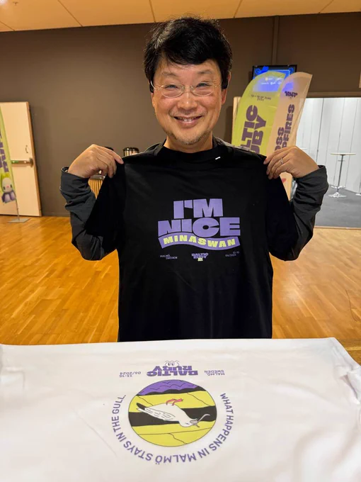 Matz with a t-shirt “I’m nice”.