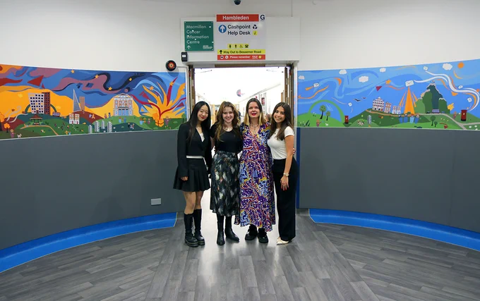 Images from the Organ Donation Memorial event on Friday 31 May at King's College Hospital. The image includes the artists - Anita Karklina, Damin Choi, Elizabeth O’Farrelly and Maria Alejandra Clemente Arguelles.