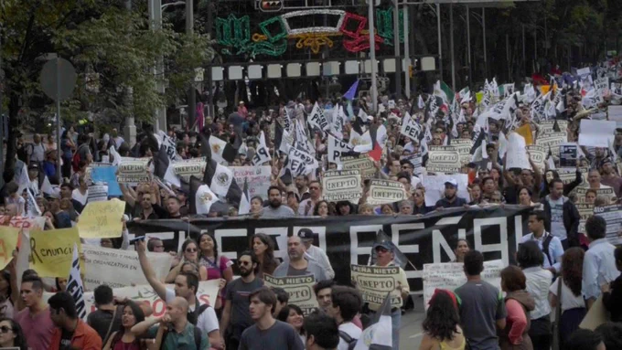 A huge protest in Mexico 2015 after the firing of Carmen Aristegui