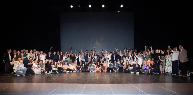 foto de grupo de todos los premiados