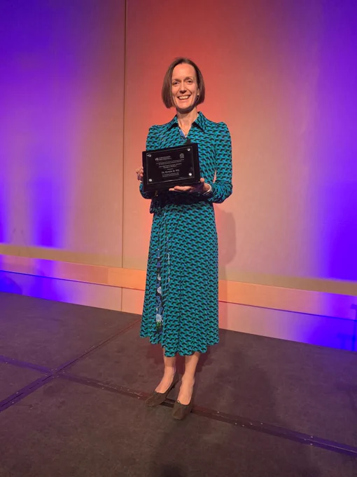 Dr. Kerstin de Wit, recipient of the 2024 CIHR-ICRH/CAEP Mid-Career Lecturer Award in Emergency Medicine.