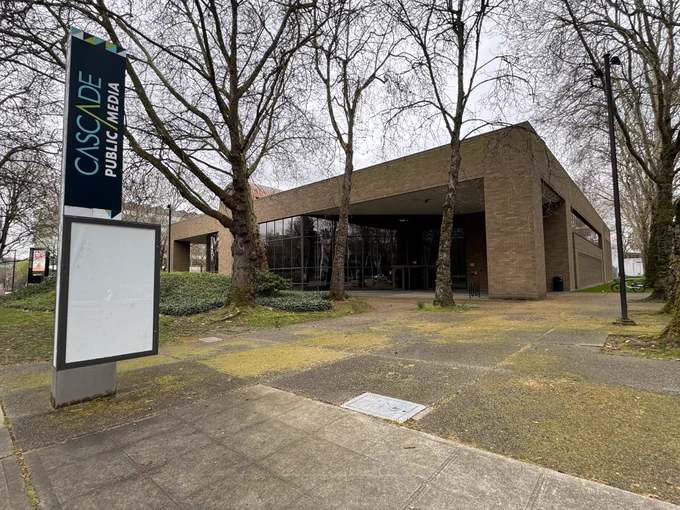 Exterior of the M5 Creative Building.