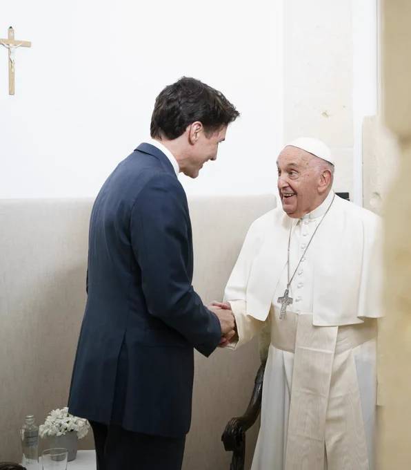 Prime Minister Justin Trudeau shakes hands with His Holiness, Pope Francis, while meeting at the 2024 G7 Summit in Fasano, Italy.