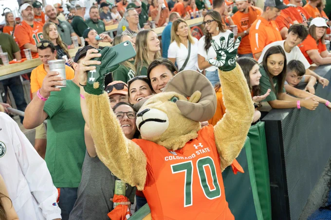 CAM The Ram taking a selfie with fans in a crowd