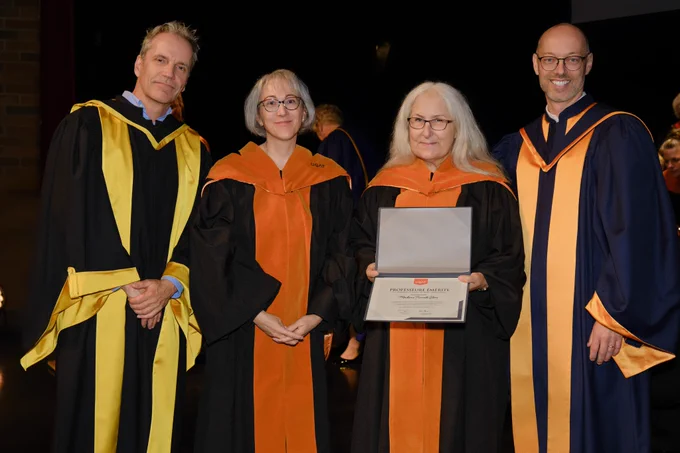 Martin Hudon, secrétaire général de l’Université du Québec, Manon Champagne, vice-rectrice à l'enseignement et à la réussite à l'UQAT, la professeure Pierrette Doré et Vincent Rousson, recteur de l'UQAT 