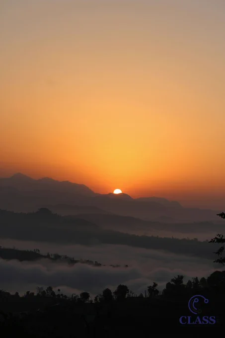 Photo by Ravi Sharma on Unsplash:

https://unsplash.com/photos/sun-peeping-on-ice-mountain-hNv5s6NEYig?utm_source=fb_page&utm_medium=CLASS-LLC&utm_campaign=publer