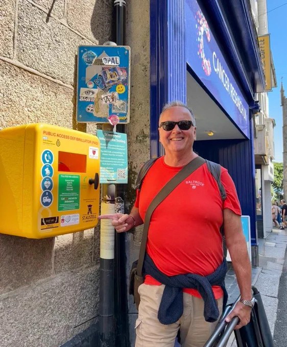 Meet Chris Lumb, our defibrillator hero on vacation mode! 
