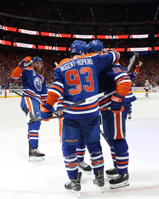 The Oilers celebrating a goal on the ice in Game 6 of the Stanley Cup Final at Rogers Place. 
