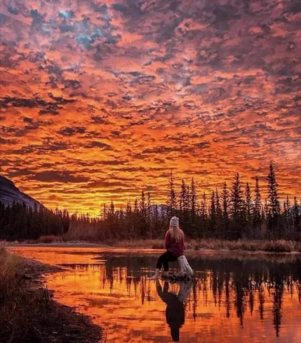 Banff National Park, Alberta, Canada.
Photo credit : Simply skies 