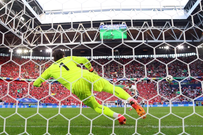 The view from behind the goal of Trent’s winning penalty.