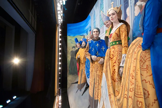 Behind-the-scenes of the Pageant of the Masters in Laguna Beach, CA.