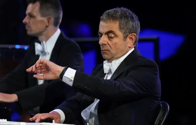 Mr Bean playing the same note repeatedly on a keyboard for several minutes during the London 2012 opening ceremony