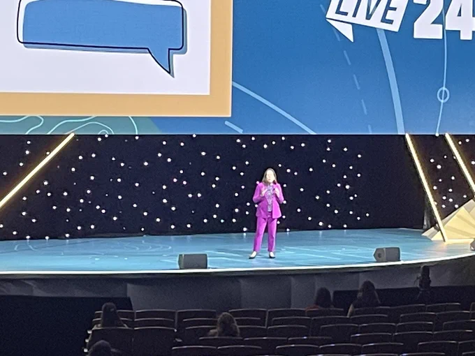 Picture of Debbie Tannenbaum’s Ivnit session at ISTE live