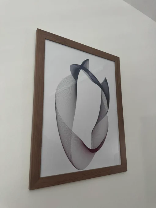 An abstract shape is obtained by mixing Sine waves of different frequencies in a language called Processing.
We absolutely love it 