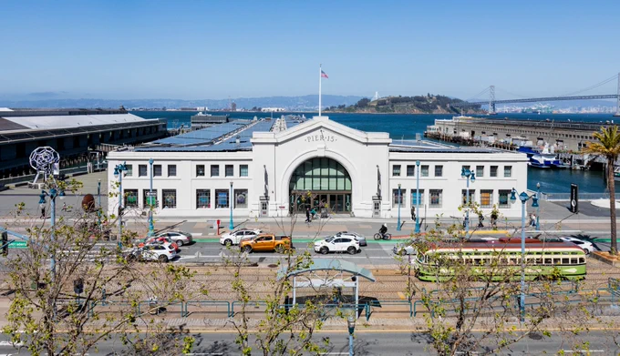 A wide angle photo of Pier 15