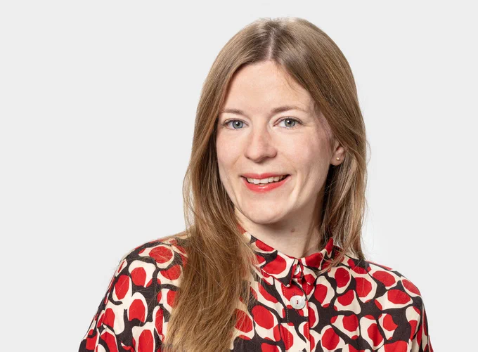 Porträtfoto von Sarah Nienhaus.
Foto: Philipp Ottendörfer