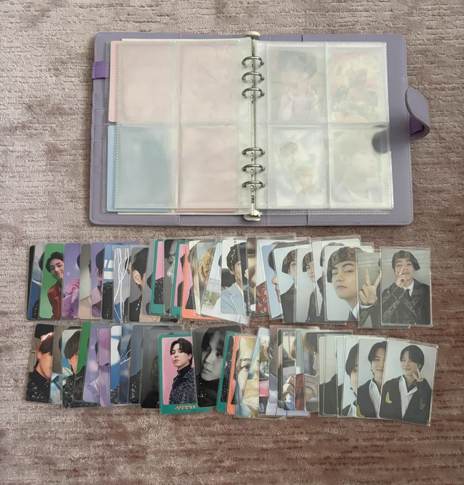her uyenin bir dicon seti 350₺ toplam 4 set var, binder   17 sayfa 400 tl total 1800₺