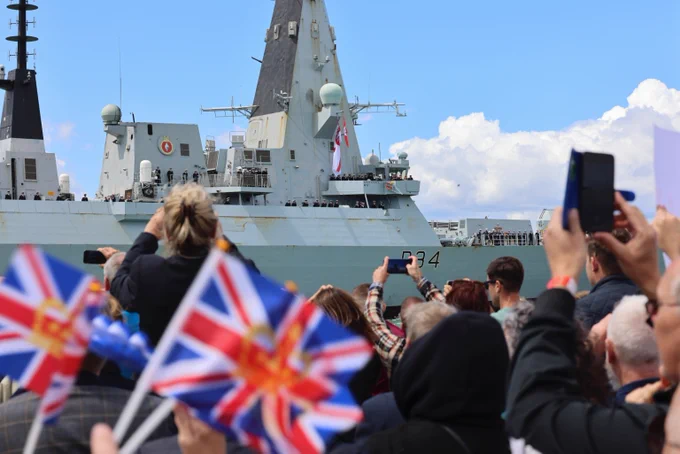 HMS Diamond returns to Portsmouth today after an historic Middle East deployment 