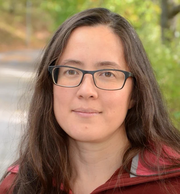 Portrait photo of Malin Ah-King