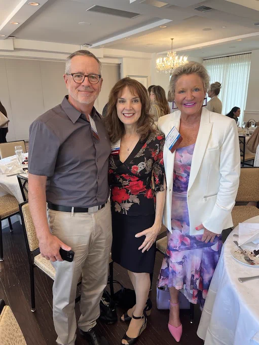 I got to sit between two of my favorite people, Paul Gautier and Jill Capela!