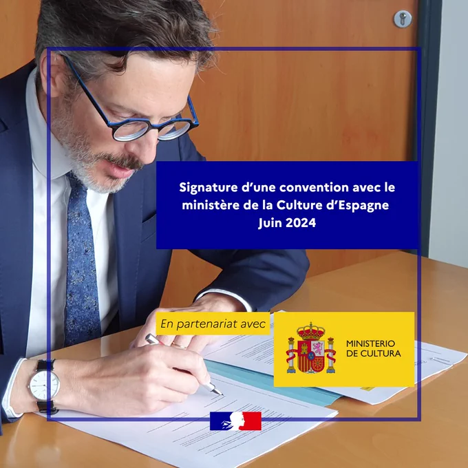 Photographie de la signature d'une convention avec le ministère de la Culture d'Espagne en Juin 2024