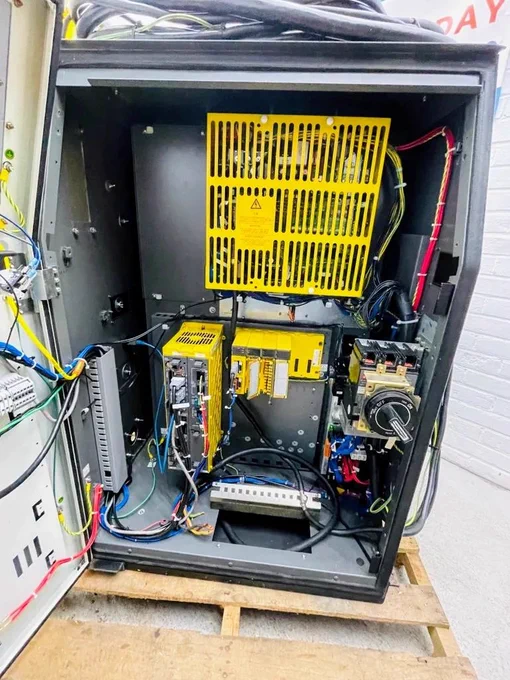 👉👉Click here for more:
https://universalroboticinc.com/project/fanuc-r-2000ib-165f


◆◆ Get in touch◆◆
📞 972-352-3552
📞 972-488-1200
✉️info@universalroboticinc.com
🌐universalroboticinc.com✅✅
