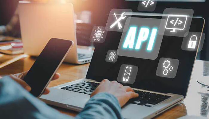 Maximizing Networking Efficiency With LinkedIn API Integration