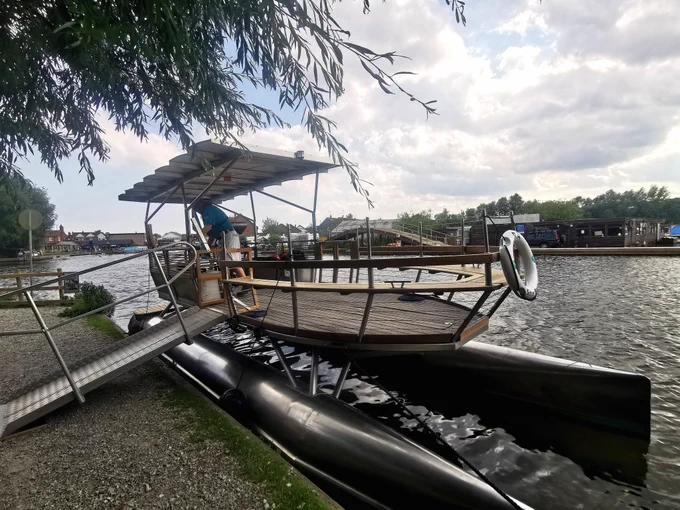 Catamaran