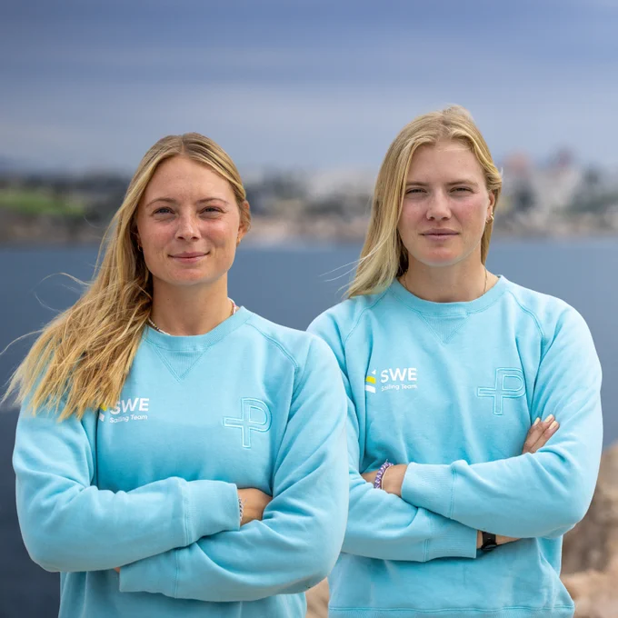 Porträttbild på Vilma Bobeck och Rebecca Netzler