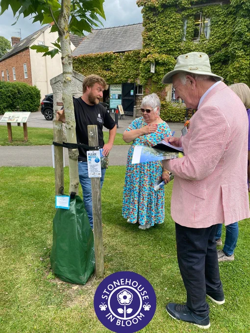 John Parker, CEO of the Arboricultural Association and Founder of the Stonehouse Community Arboretum talks to RHS judges Lesley and David Pritchard