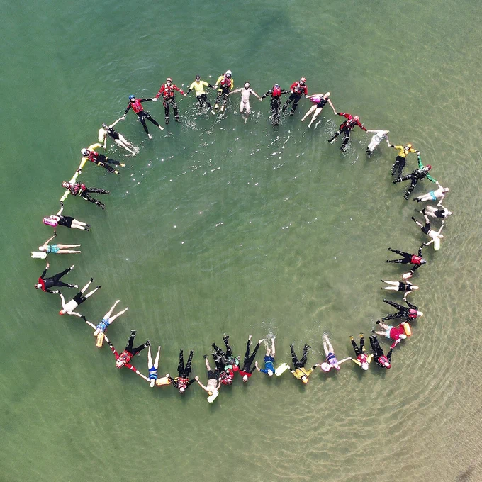 TWFRS along with regional partners created a unified circle to replicate the Float to Live starfish shape.