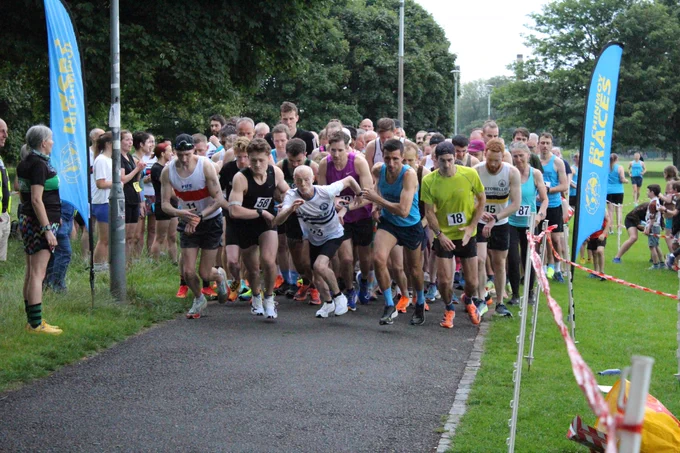 Sri Chinmoy 3x1 Mile relaYS MEADOWS EDINBURGH,