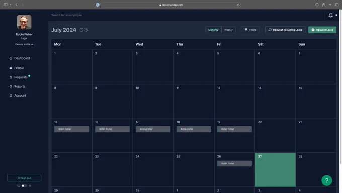 Leavetrack dashboard in dark mode