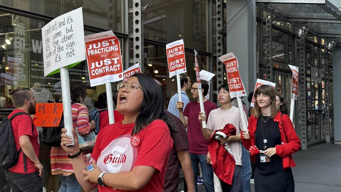 NYT tech workers hold a practice picket in front of the NYT building.