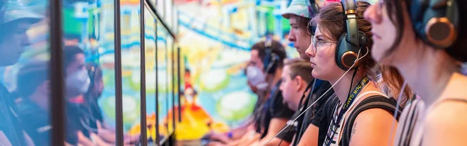Spieler*innen auf der gamescom.